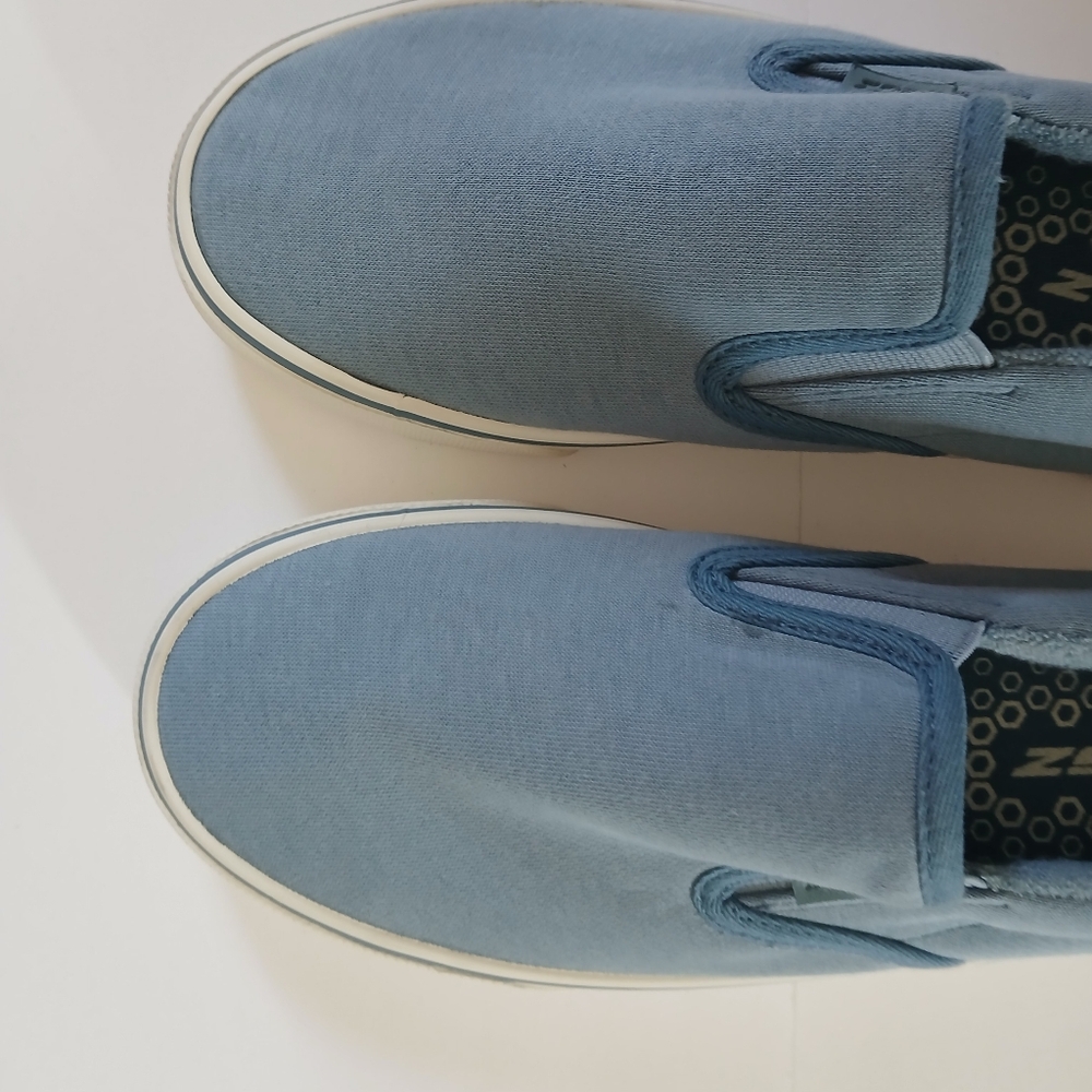 •LUGZ• Light Blue Cushioned Slip-On Shoes - Picture 5 of 7